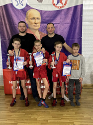 С 7 по 8 февраля в г. Людиново Калужской области прошел 10 межрегиональный турнир по борьбе самбо 