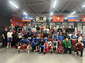 Тренировка по боксу, посвященная Дню семьи защитника Отечества